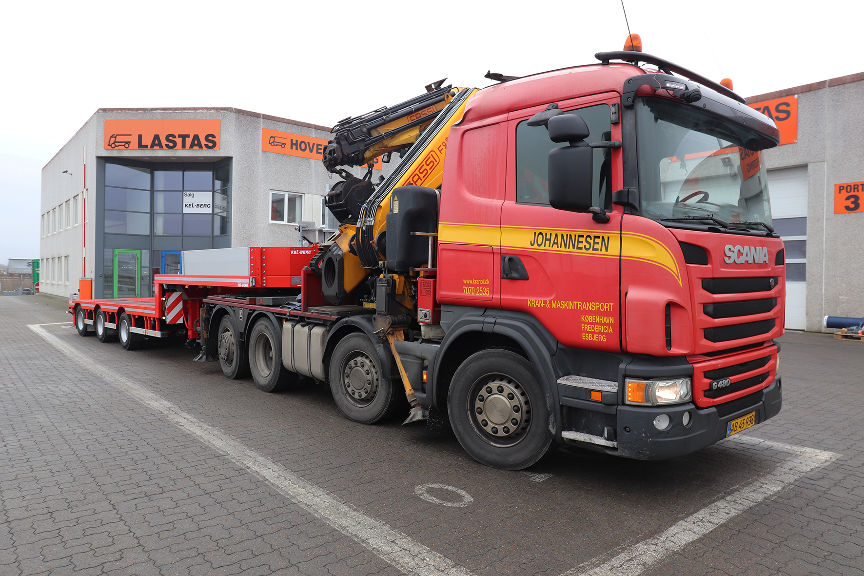 Lastas Har Leveret En Ny Kel-Berg Kort Udtrækstrailer Til Johannesen ...