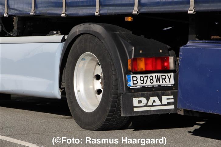 Hvide plader smutter uden om politikontrol, Kim Johansen overtager det slovakiske Bring Trucking, rumænsk chauffør anker dom