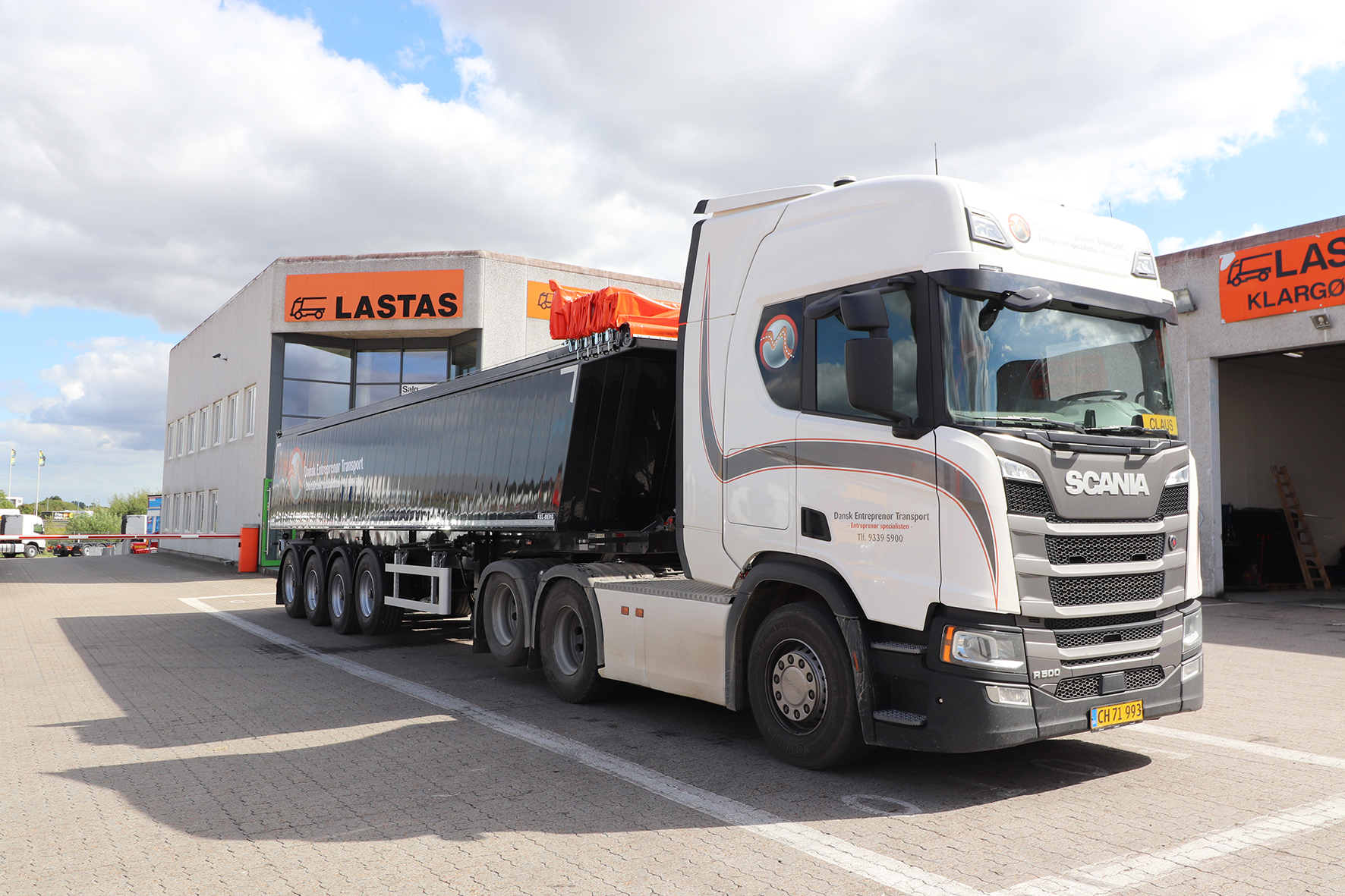 Ny Flot Kel-Berg 4 Akslet Tiptrailer 37 M3 Leveret Til Dansk ...